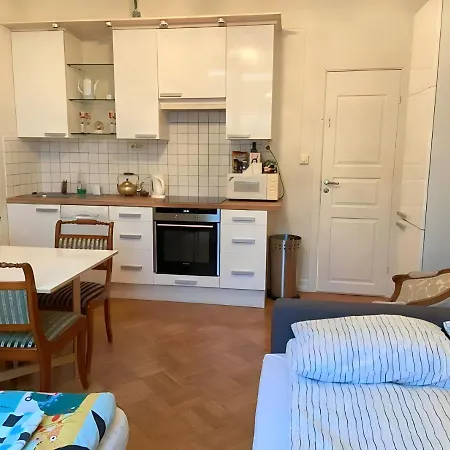 Internationals Guest house *