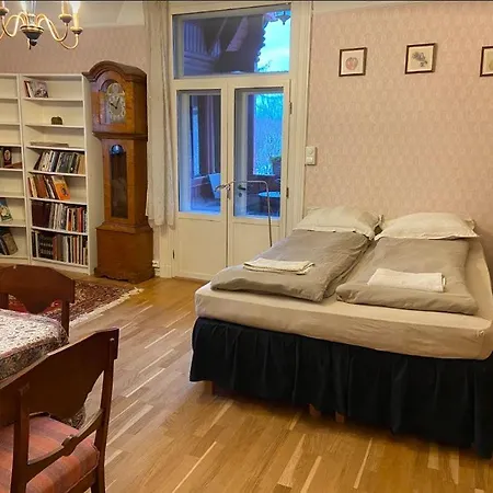 Internationals Guest house *